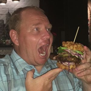 Meet your Posher, Brandon